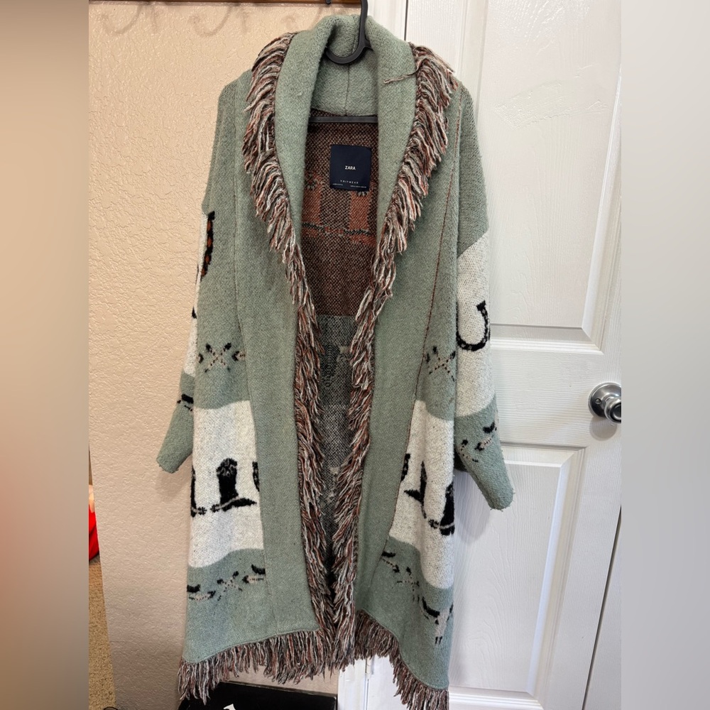 Zara Green and Cream Patterned Cardigan
